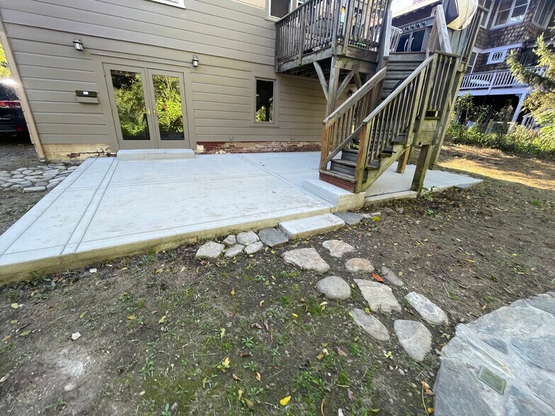 view from backyard to patio entrance - 127 Flint St