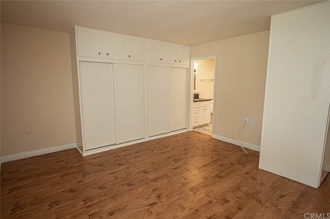 Building Photo - 707 Avenida Majorca