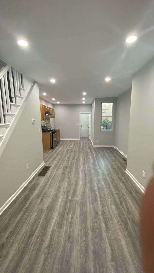 Building Photo - Front Porch Row - Oak Lane