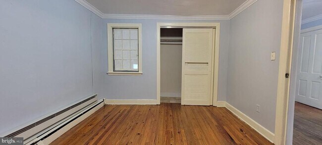 Building Photo - 3 S Conococheague St