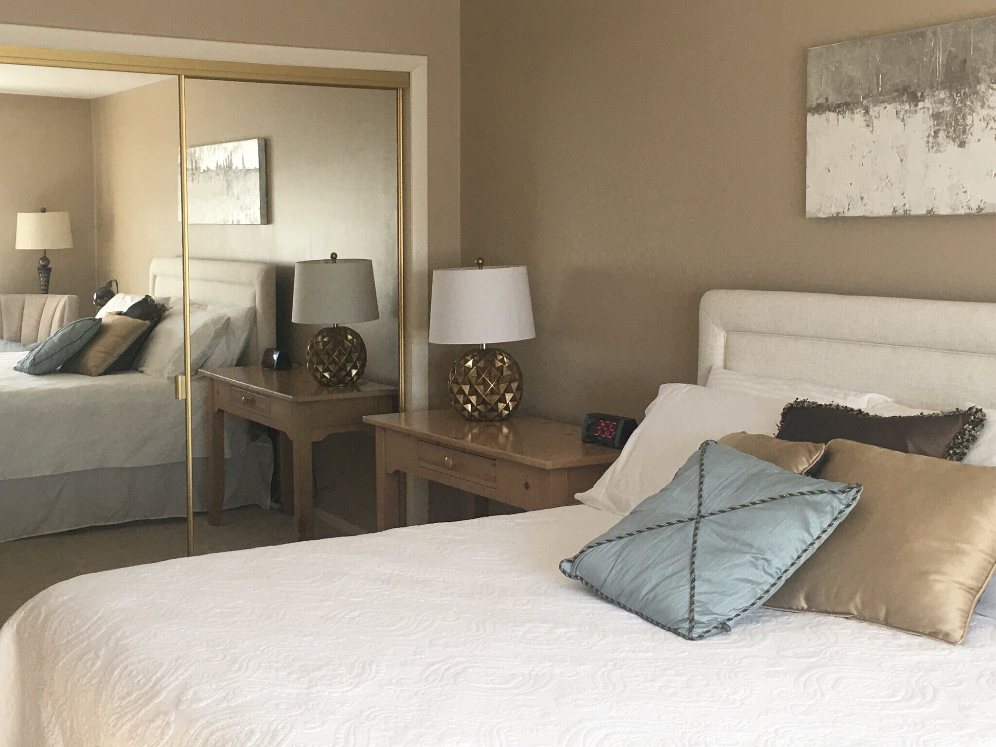 Expansive closets - 893 Farmington Ave