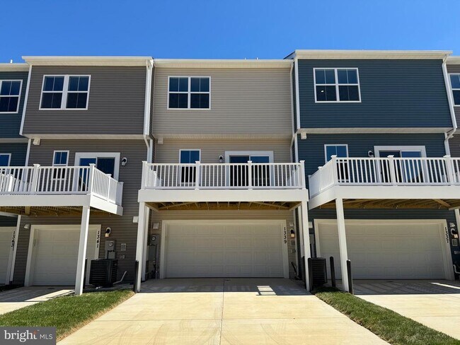 Building Photo - 1339 Cedar Vly Rd