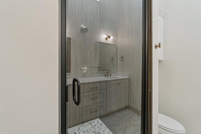 Building Photo - 18835 Selah Wy