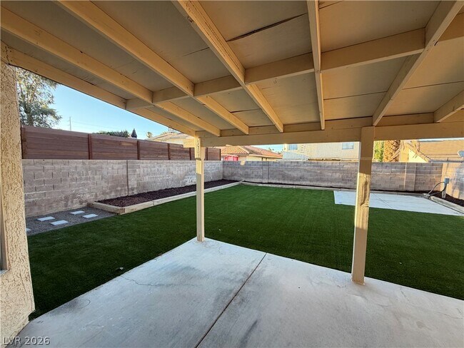 Building Photo - 8408 Dunphy Ct