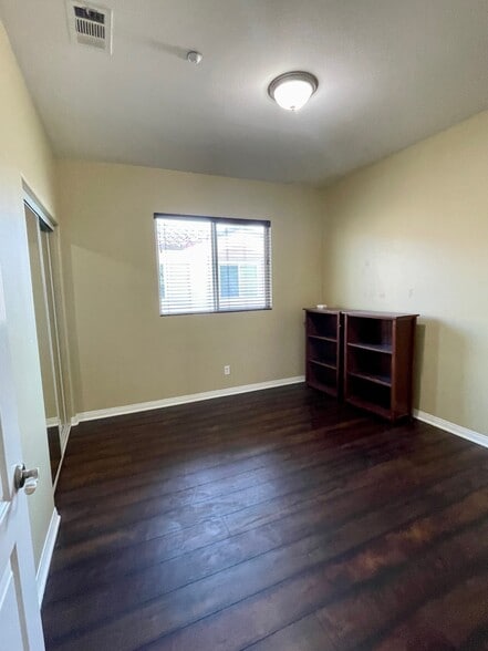 Building Photo - 1712 Ruxton Ln