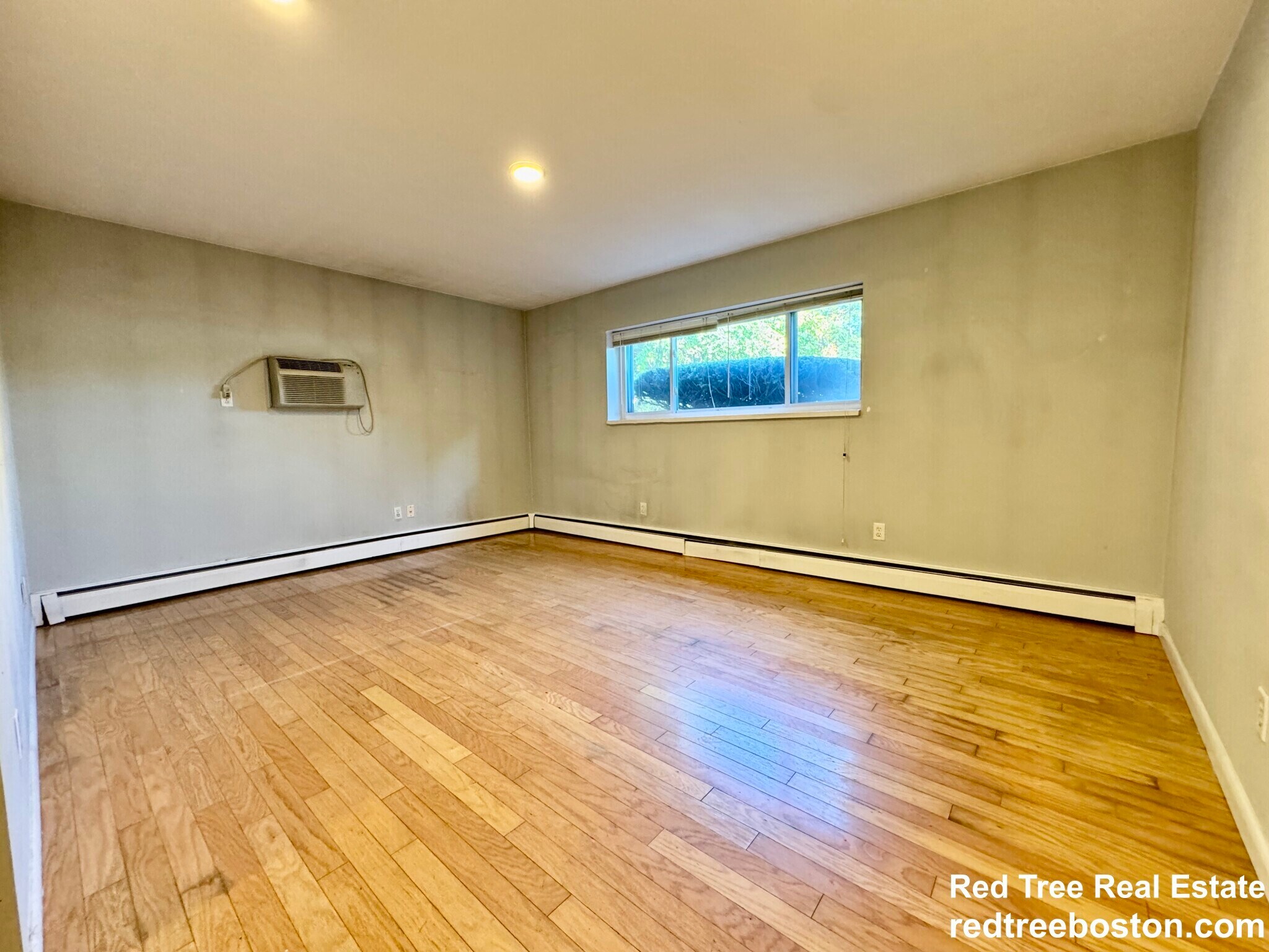 Building Photo - 412 Langley Rd