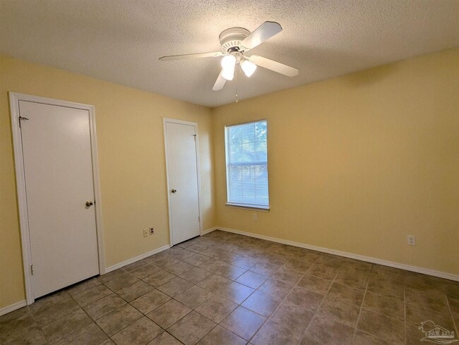 Building Photo - 512 Quail Nest Ln