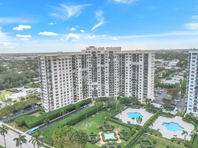 Building Photo - 1801 S Flagler Dr