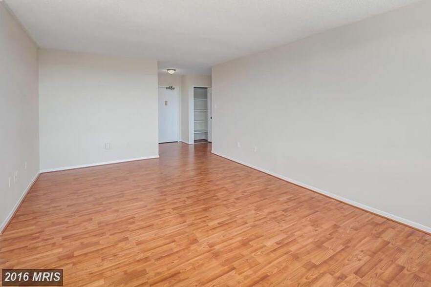 Entrance Area - 3705 S George Mason Dr