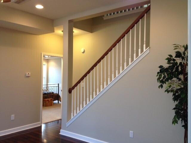 Building Photo - 3204 Sweet Clover Ln