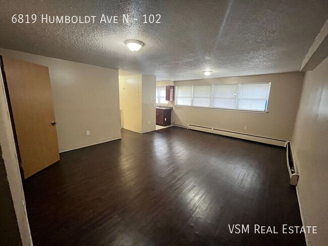 Building Photo - Studio Apartment in Brooklyn Center - Avai...