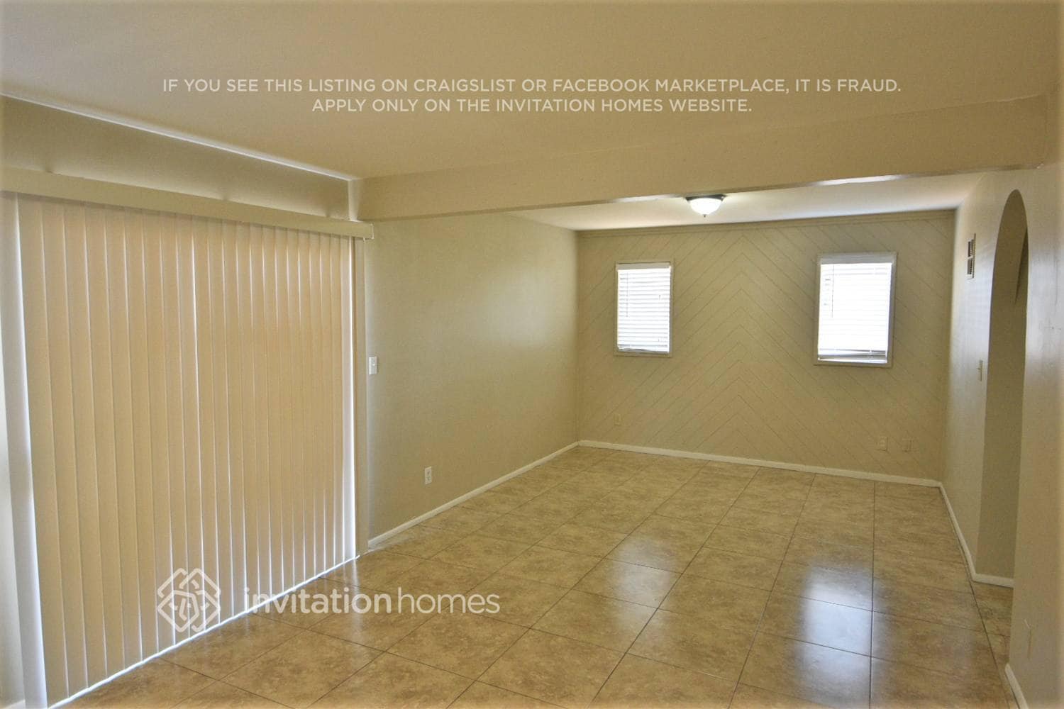 Building Photo - 13815 N 45th Ave