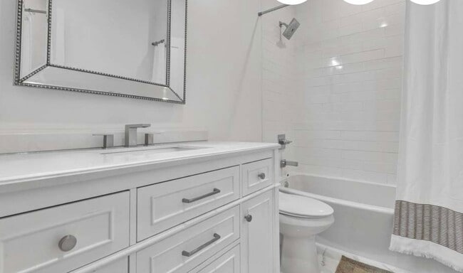 Building Photo - 1505 36th St N