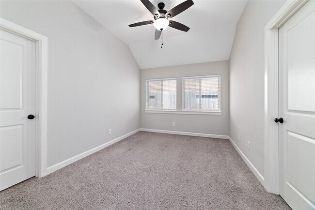 Building Photo - 11127 Bluewater Lagoon Cir
