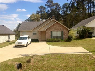 Building Photo - 629 S Barnett Springs St
