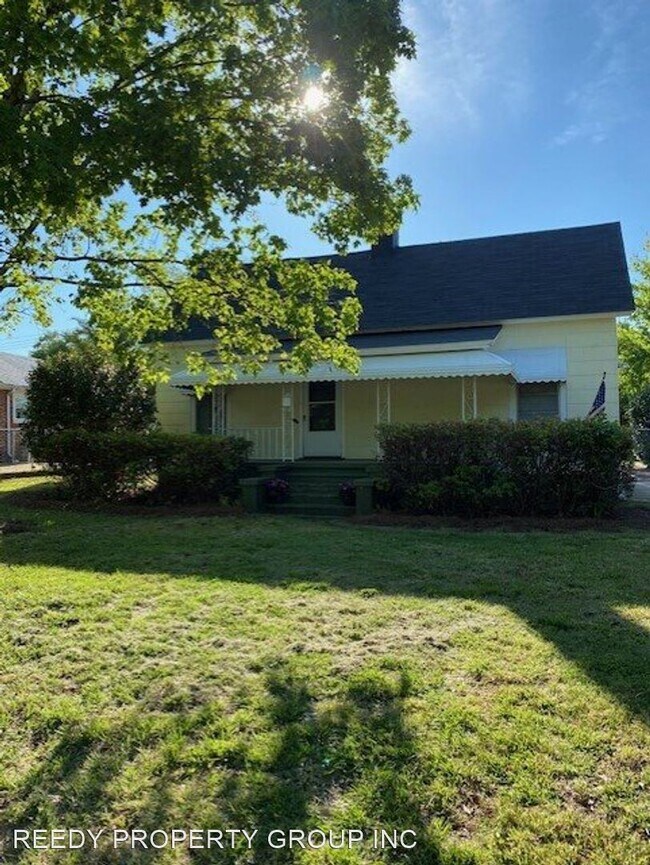 Primary Photo - 3 br, 1 bath House - 56 Allen Street