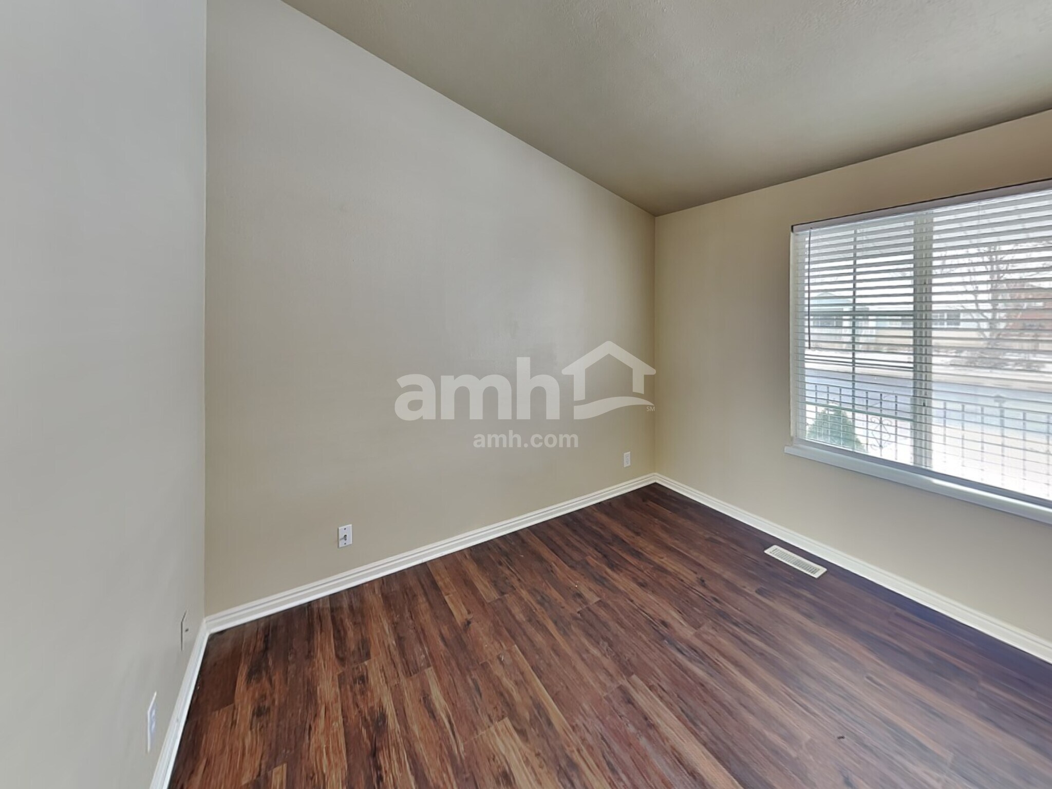 Building Photo - 2961 W 1400 N