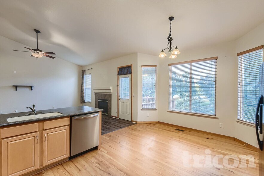 Building Photo - 4981 Mt Cameron Dr