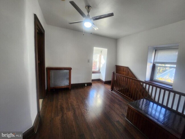 Building Photo - 6709 N 6th St