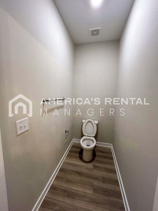 Building Photo - MOVE IN SPECIAL!!! - Roomy Home for Rent in Cullman, AL…6 Foot Privacy Fence. AVAILABLE NOW!! - S...