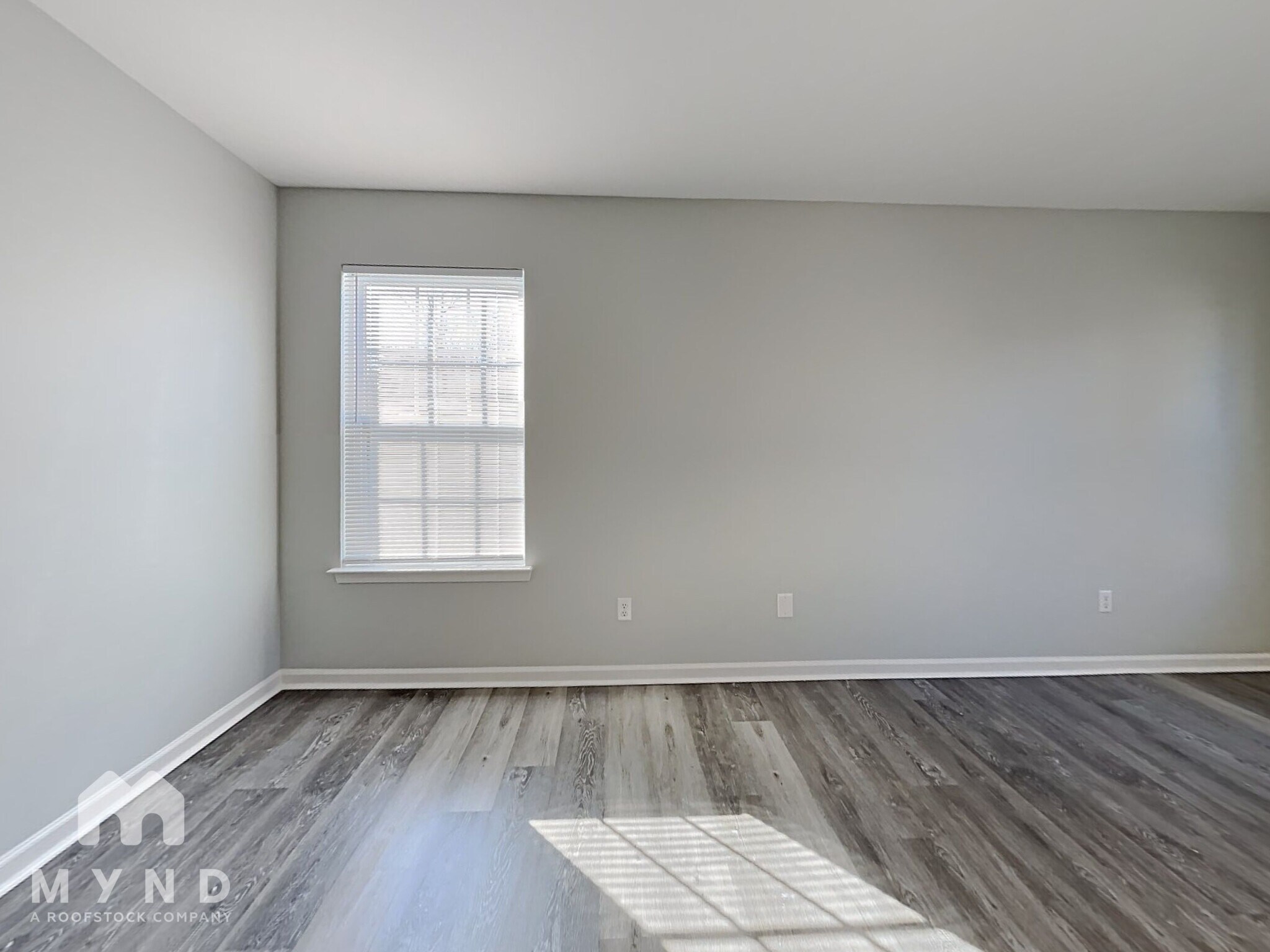 Building Photo - 15819 Herring Gull Way