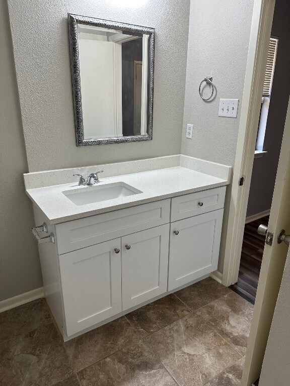 Building Photo - 1614 Plateau Ridge