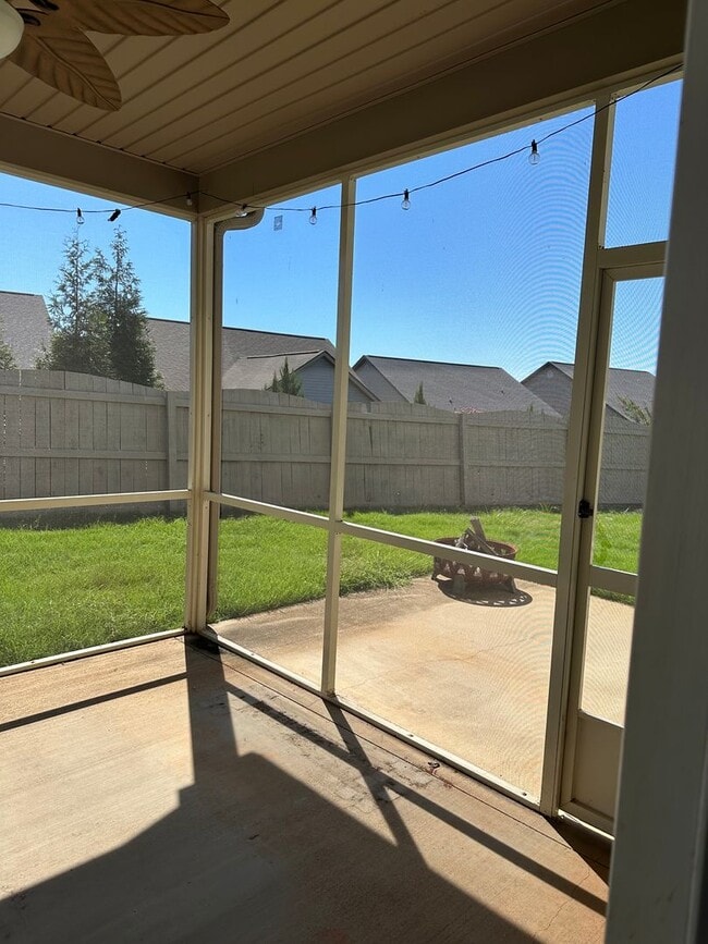 Building Photo - Home in Gated Community, Boiling Springs!!