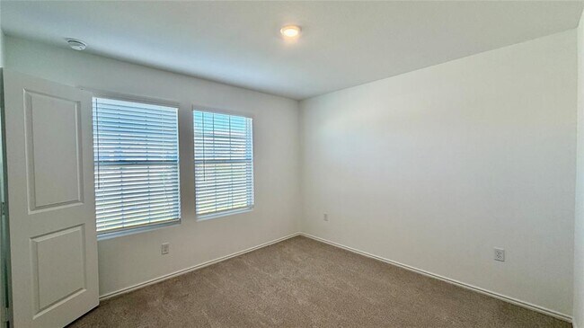 Building Photo - 205 Corniche Cir