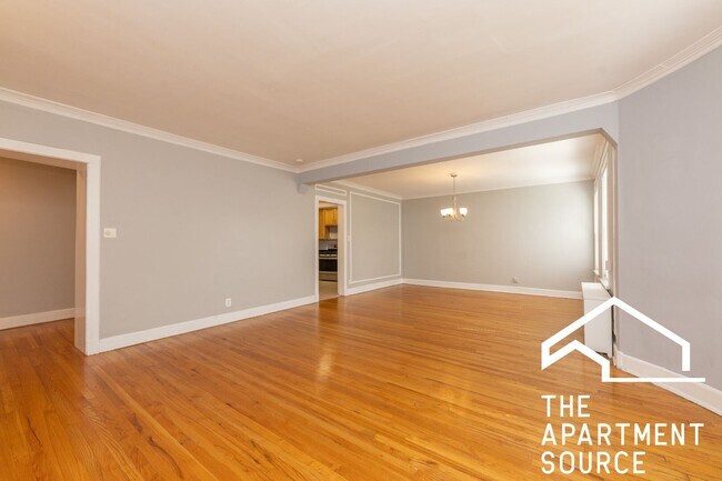 Building Photo - 201 Kedzie St