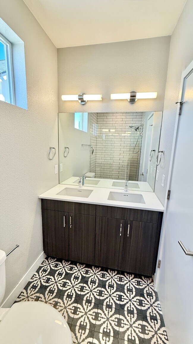 IMG_7303 - Harley House