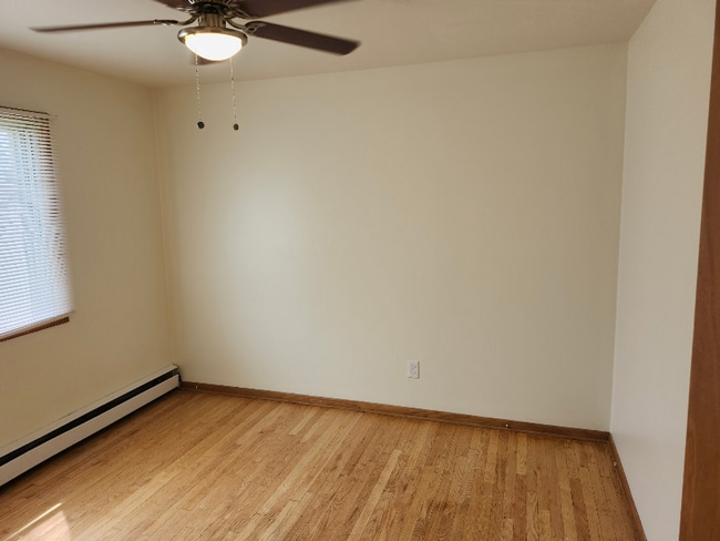 Building Photo - 4824 N 104th St