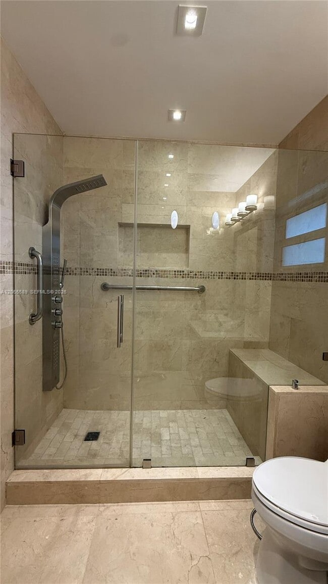 Building Photo - 921 Belle Meade Island Dr