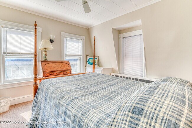 Building Photo - 93 Mt Hermon Way