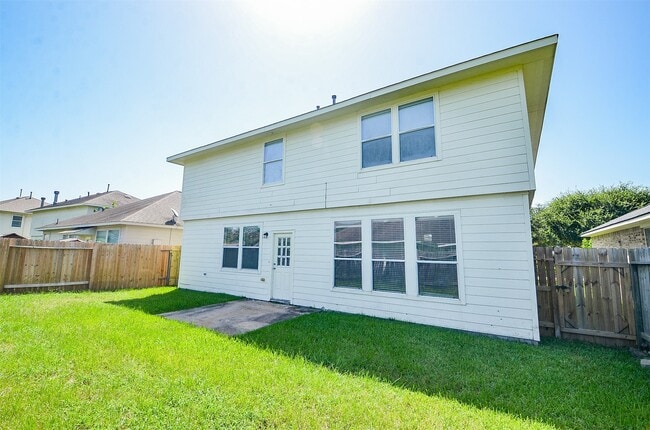 Building Photo - 7415 Oakwood Canyon Dr