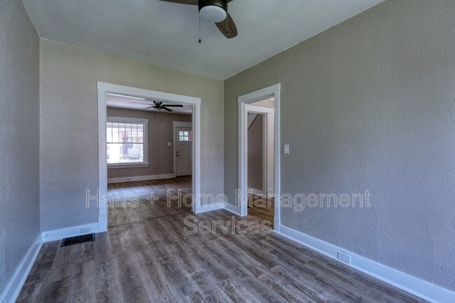 Building Photo - 66 Dewey St