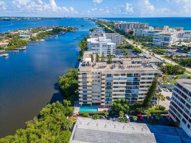 Building Photo - 3581 S Ocean Blvd