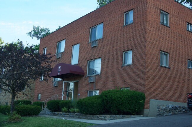 Building Photo - 562 Lowell Ave