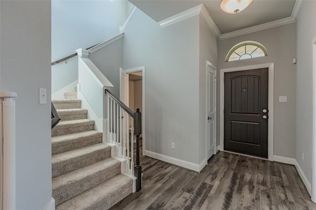 Building Photo - 829 Parkside Dr