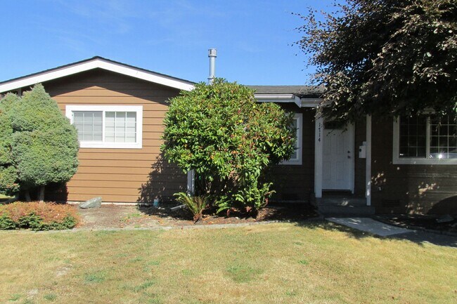 Primary Photo - 3 Bedroom House in Mount Vernon