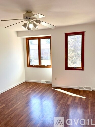 Building Photo - 87 Towne House Rd