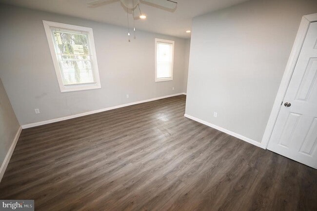 Building Photo - 2952 Sollers Point Rd