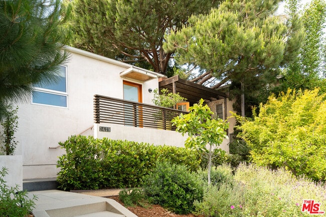 Building Photo - 1413 Ashland Ave