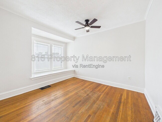 Building Photo - 6921 Prospect Ave