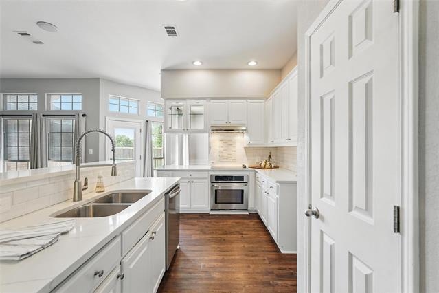 Building Photo - 529 Colgate Dr