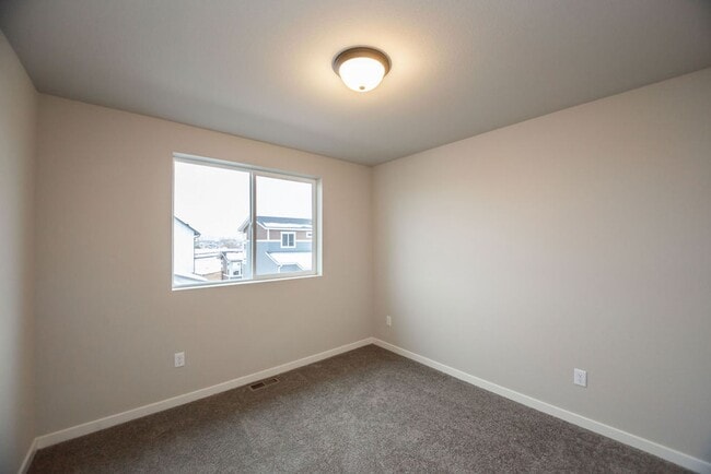 Building Photo - Beautiful Home in Mosaic Neighborhood