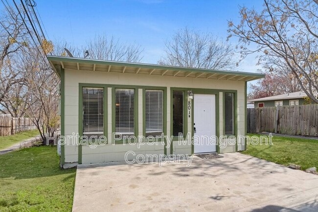 Building Photo - 801 Rittiman Rd