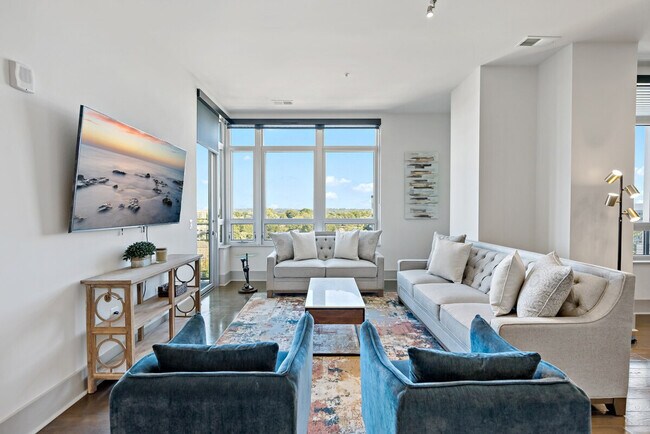 Building Photo - 1820 Fonthill Ct