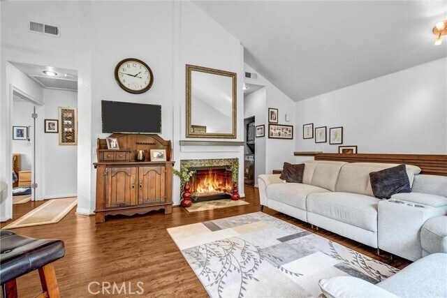 Building Photo - 30 Flamingo Ct