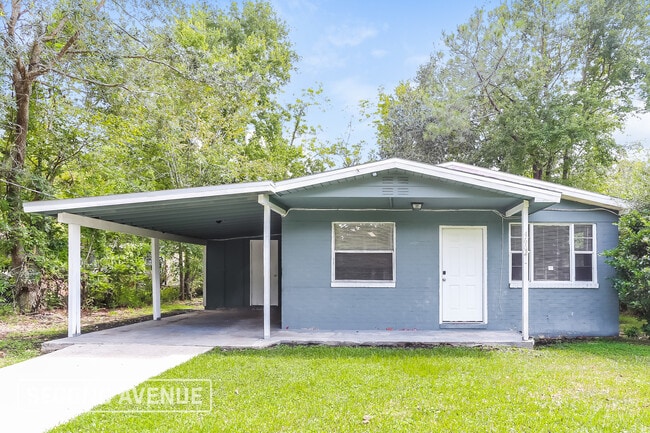 Building Photo - 4662 Roanoke Blvd