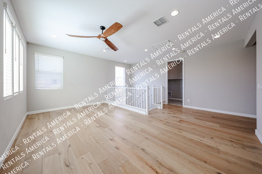 Building Photo - 21665 S 215th Pl